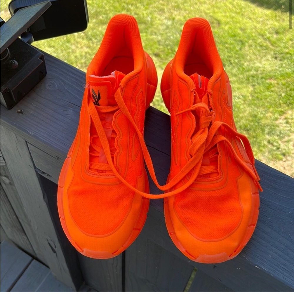 Reebok x Victoria Beckham Zig Kinetica